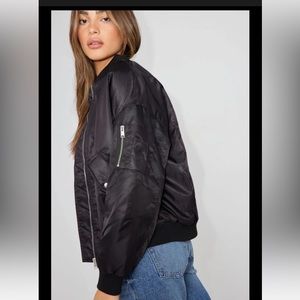 Garage black bomber jacket size medium